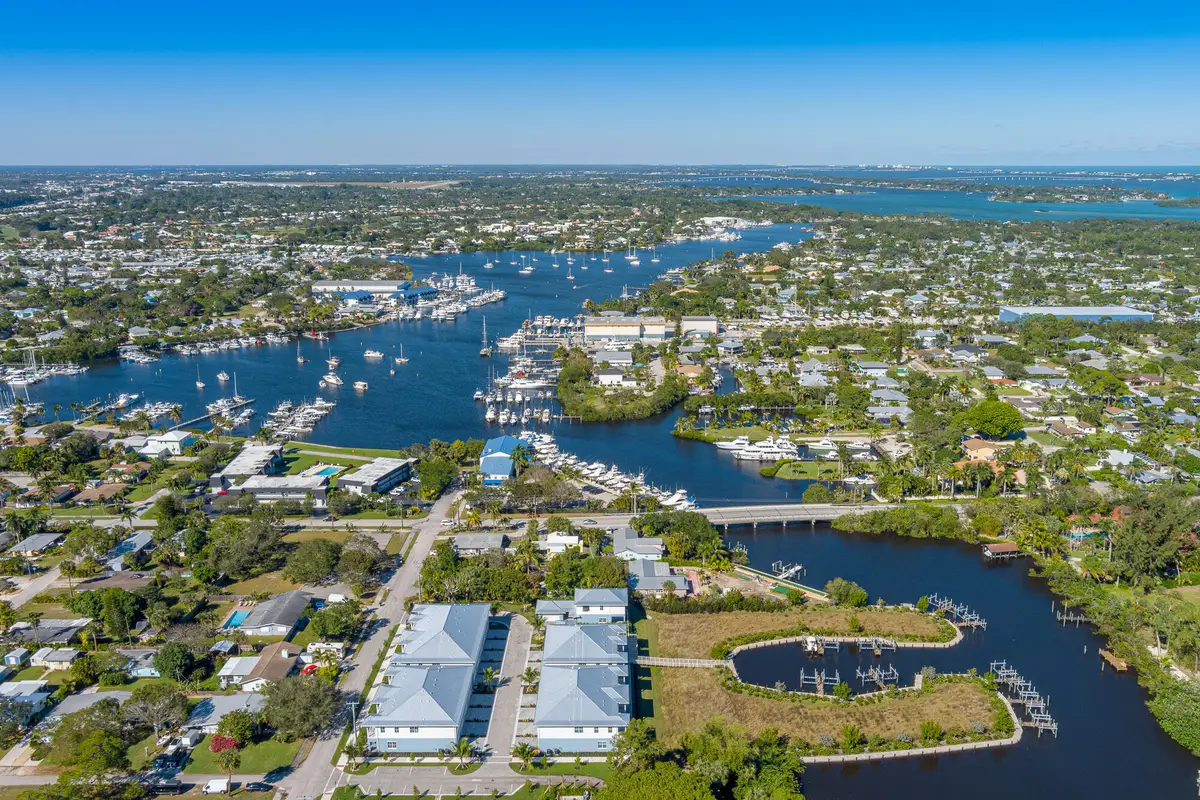 4695 SE Manatee Way, Stuart, FL 34997 - #1