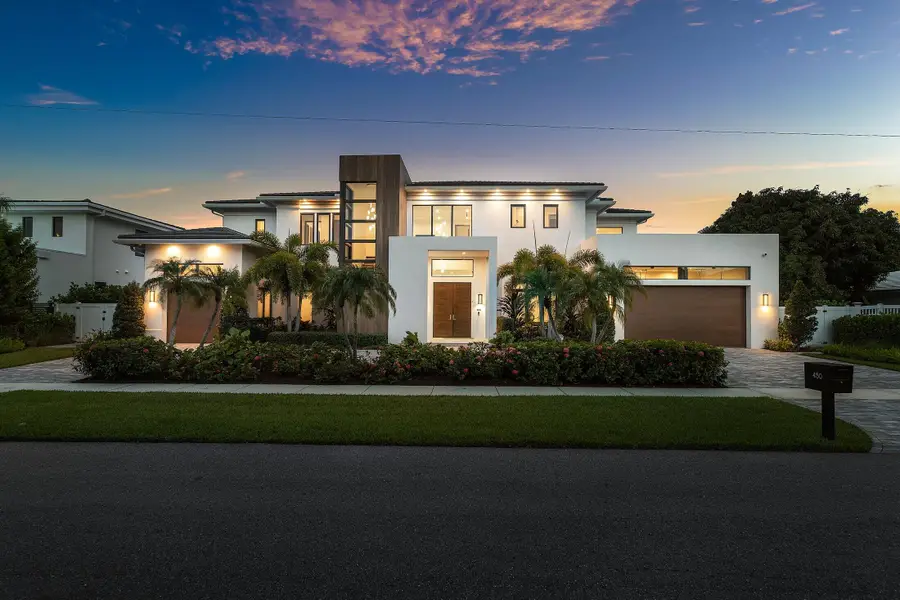 450 NE 10th Street, Boca Raton, FL 33432 - #2