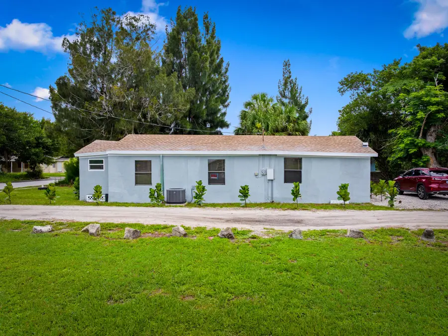 428 N 22nd Street, Fort Pierce, FL 34950 - #2
