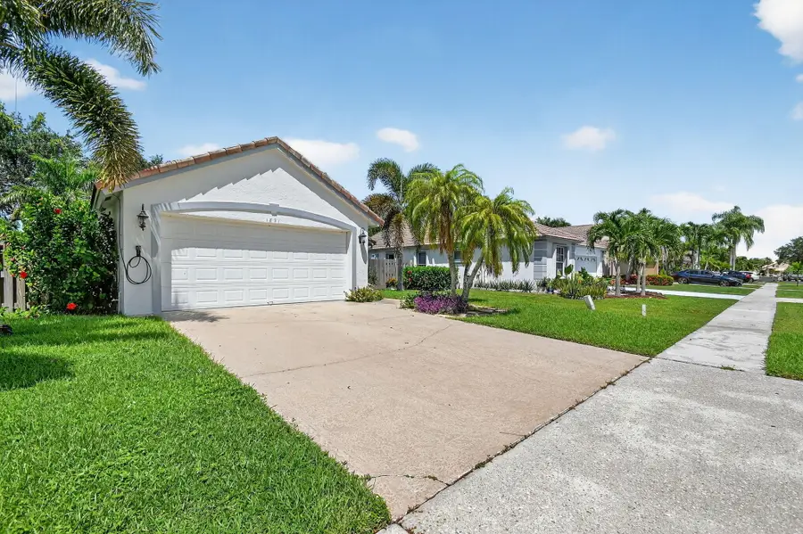 1891 Oak Berry Circle, Wellington, FL 33414 - #2