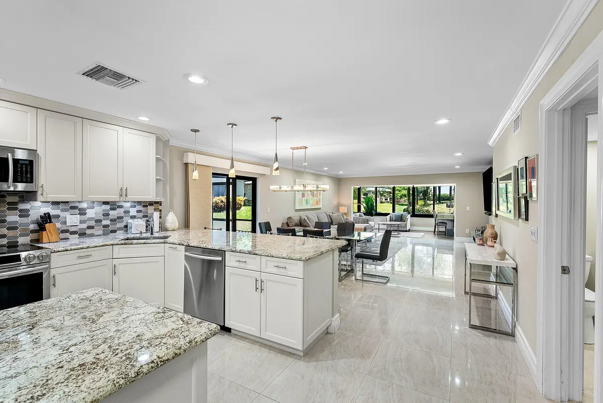 18 Westgate Lane #A, Boynton Beach, FL 33436 - #1