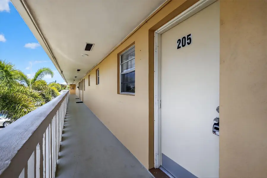 2152 NE 1st Way #205, Boynton Beach, FL 33435 - #3