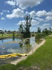 824 NE 23rd Terrace, Cape Coral, FL 33909