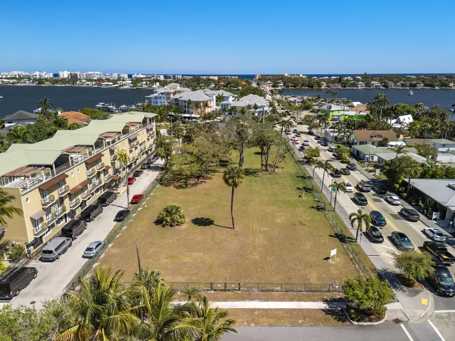 201 E Ocean Avenue, Lantana, FL 33462 - #2