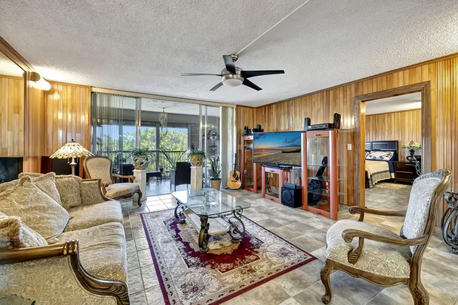 3910 Inverrary Boulevard #601-B, Lauderhill, FL 33319 - #3