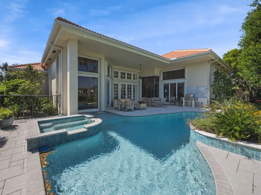66 St James Drive, Palm Beach Gardens, FL 33418 - #2
