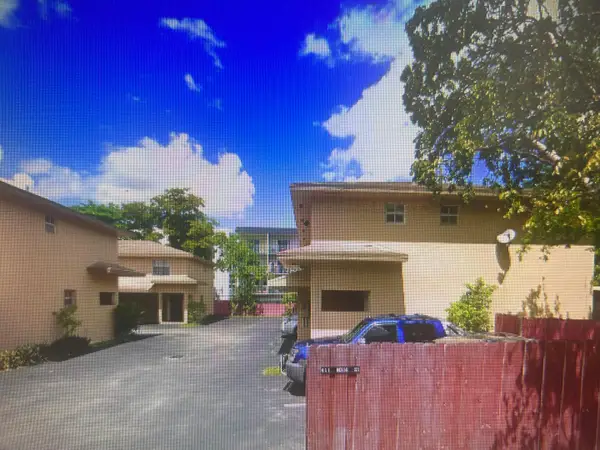 451 NE 136th Street #Ii-209, North Miami, FL 33161