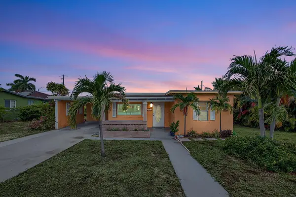 1136 W 7th Street, Riviera Beach, FL 33404