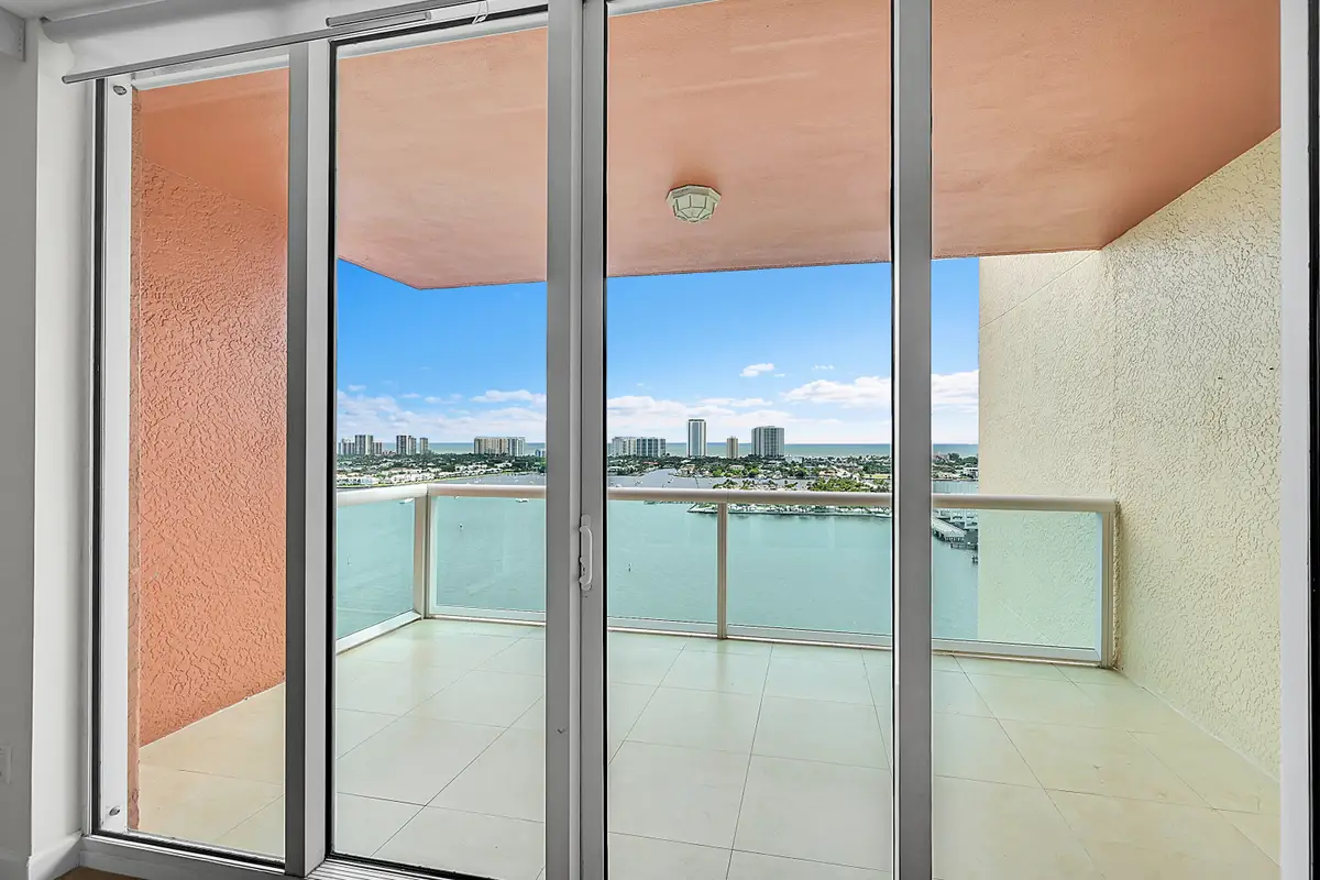 2640 Lake Shore Drive #2011, Riviera Beach, FL 33404 - #1