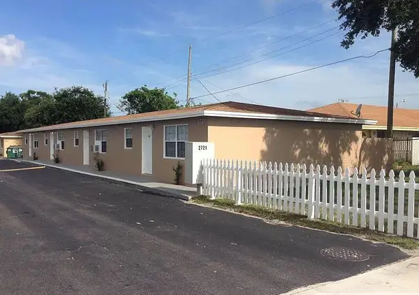2721 Avenue Avenue S #A1, Riviera Beach, FL 33404
