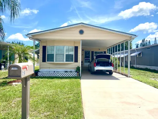 19 Camino Del Rio, Port St Lucie, FL 34952