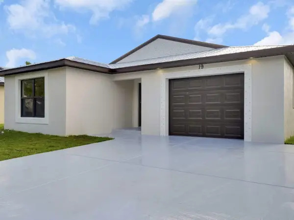 31 Florida Way, Port St Lucie, FL 34952