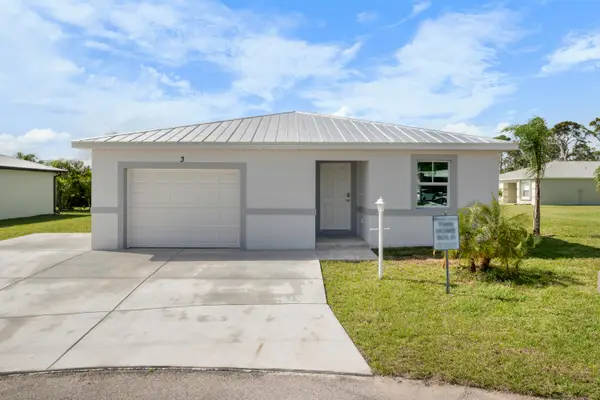 9 Don Quixote Lane, Port St Lucie, FL 34952