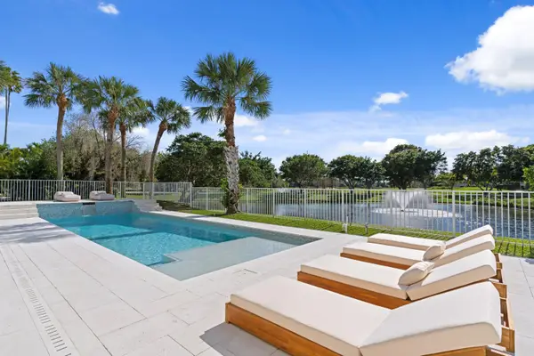11166 Isle Brook Court, Wellington, FL 33414