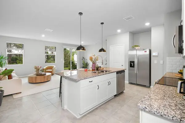 5766 SE Edgewater Circle, Stuart, FL 34997