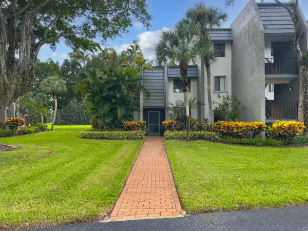 4803 Esedra Court, Lake Worth, FL 33467