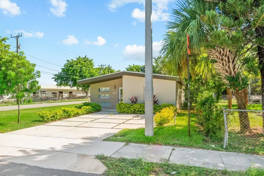 408 SW 4th Street, Delray Beach, FL 33444 - #2