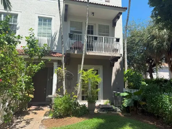 115 Ocean Cay Way, Hypoluxo, FL 33462