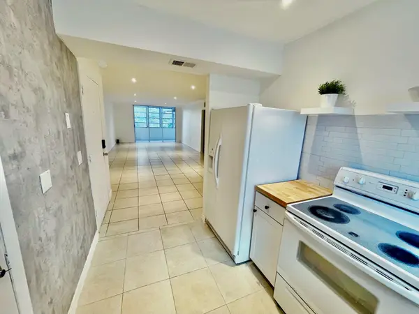 1410 S Federal Highway #205, ,, FL 33460