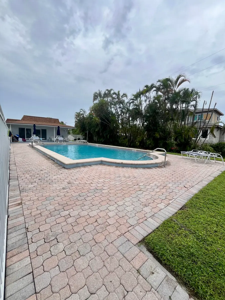 658 NE 6th Court #L, Boynton Beach, FL 33435 - #2