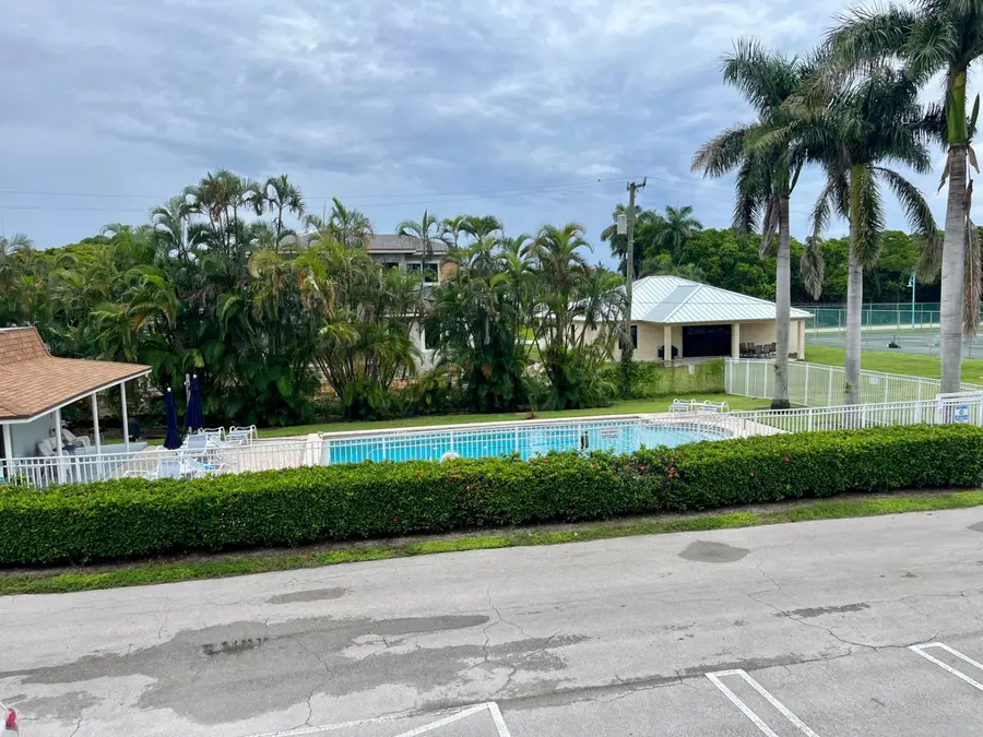 658 NE 6th Court #L, Boynton Beach, FL 33435 - #3