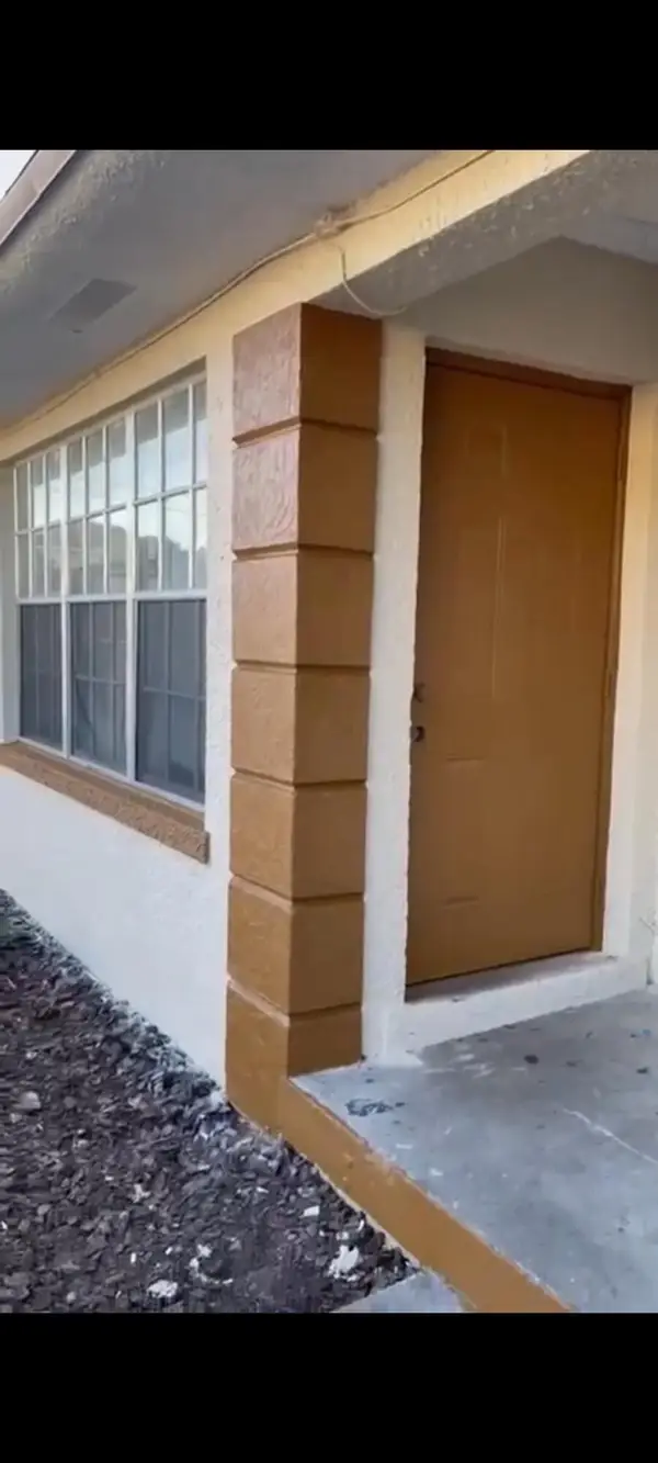 731 21st Street #1-2, West Palm Beach, FL 33407