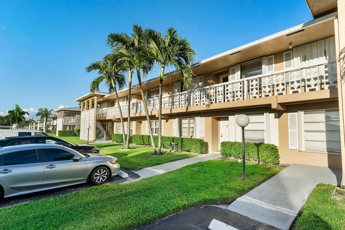 1050 Citrus #202, Delray Beach, FL 33445 - #1