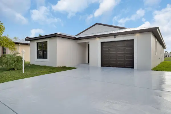 50 La Puerte Del Norte, Fort Pierce, FL 34951