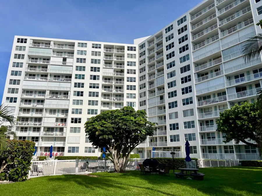 201 N Ocean Boulevard #302, Pompano Beach, FL 33062 - #3