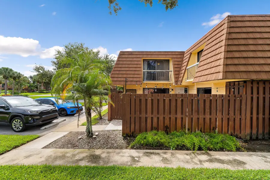 825 Center Street #30a, Jupiter, FL 33458 - #3