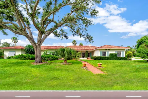 3655 Flamingo Drive, Vero Beach, FL 32963