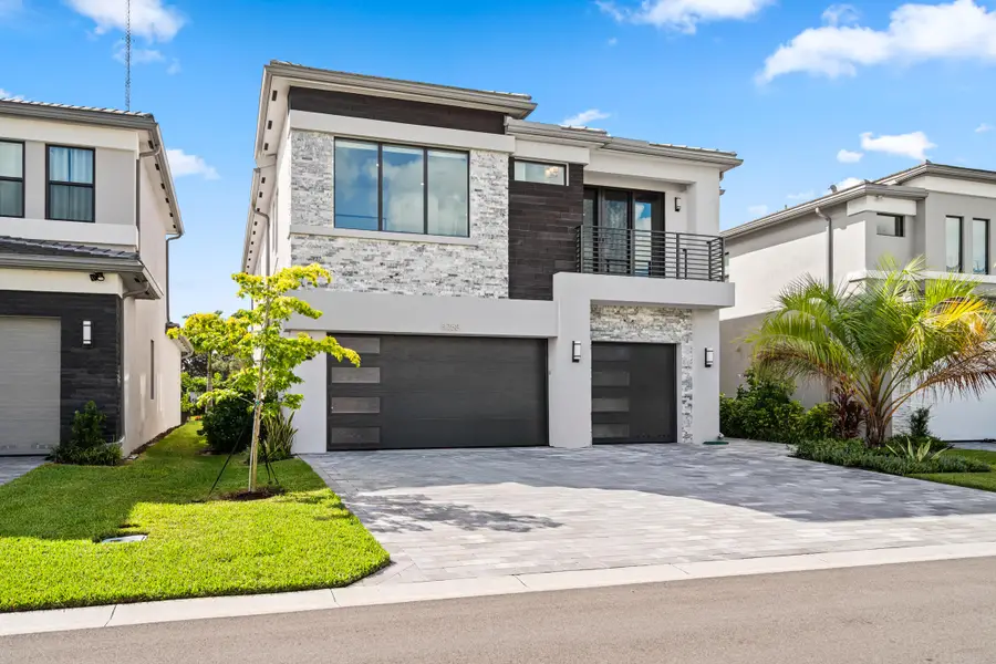 8258 Essex Country Club Drive, Boca Raton, FL 33434 - #3