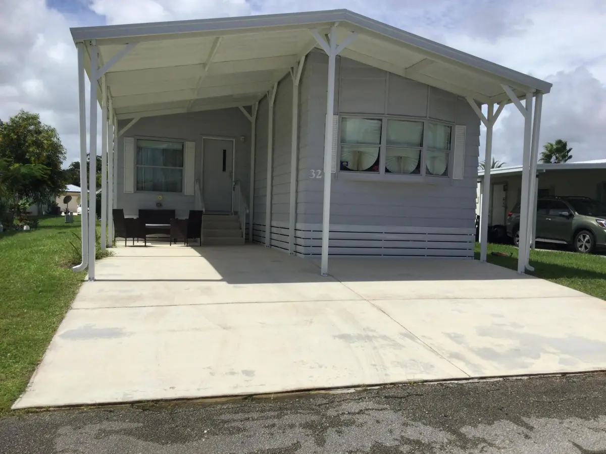 32 Flamenco Way, Port Saint Lucie, FL 34952 - #1