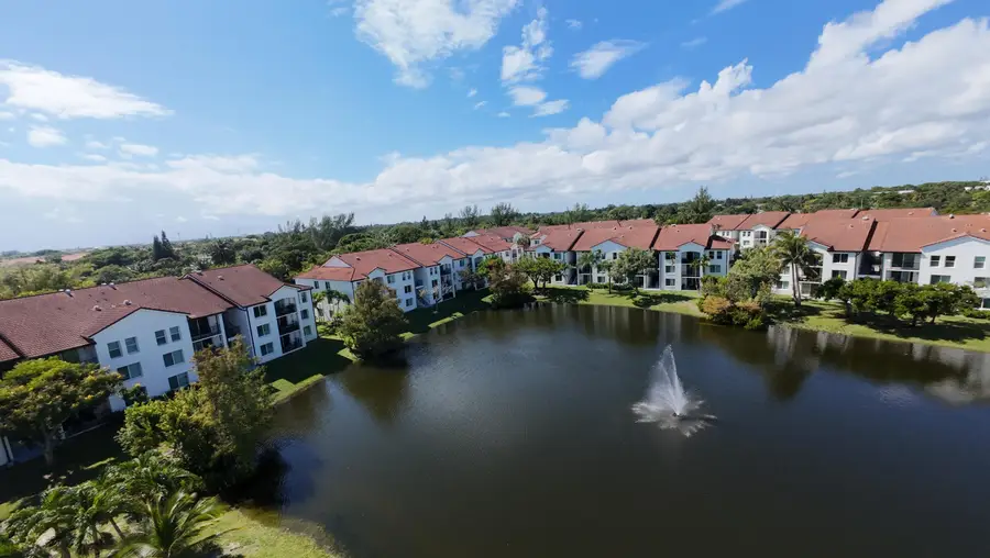 110 Villa Circle #110, Boynton Beach, FL 33435 - #3
