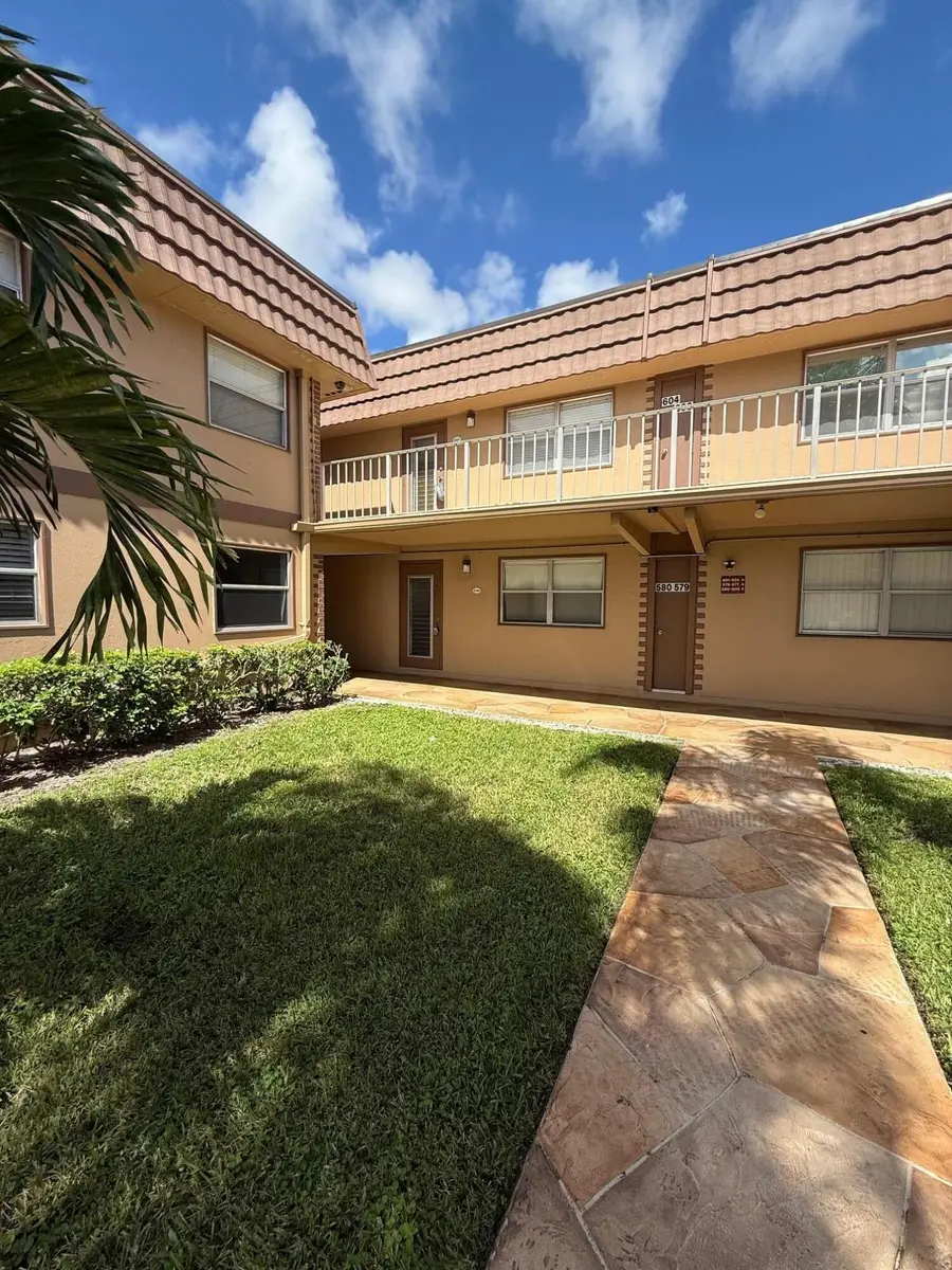 580 Brittany M, Delray Beach, FL 33446 - #2