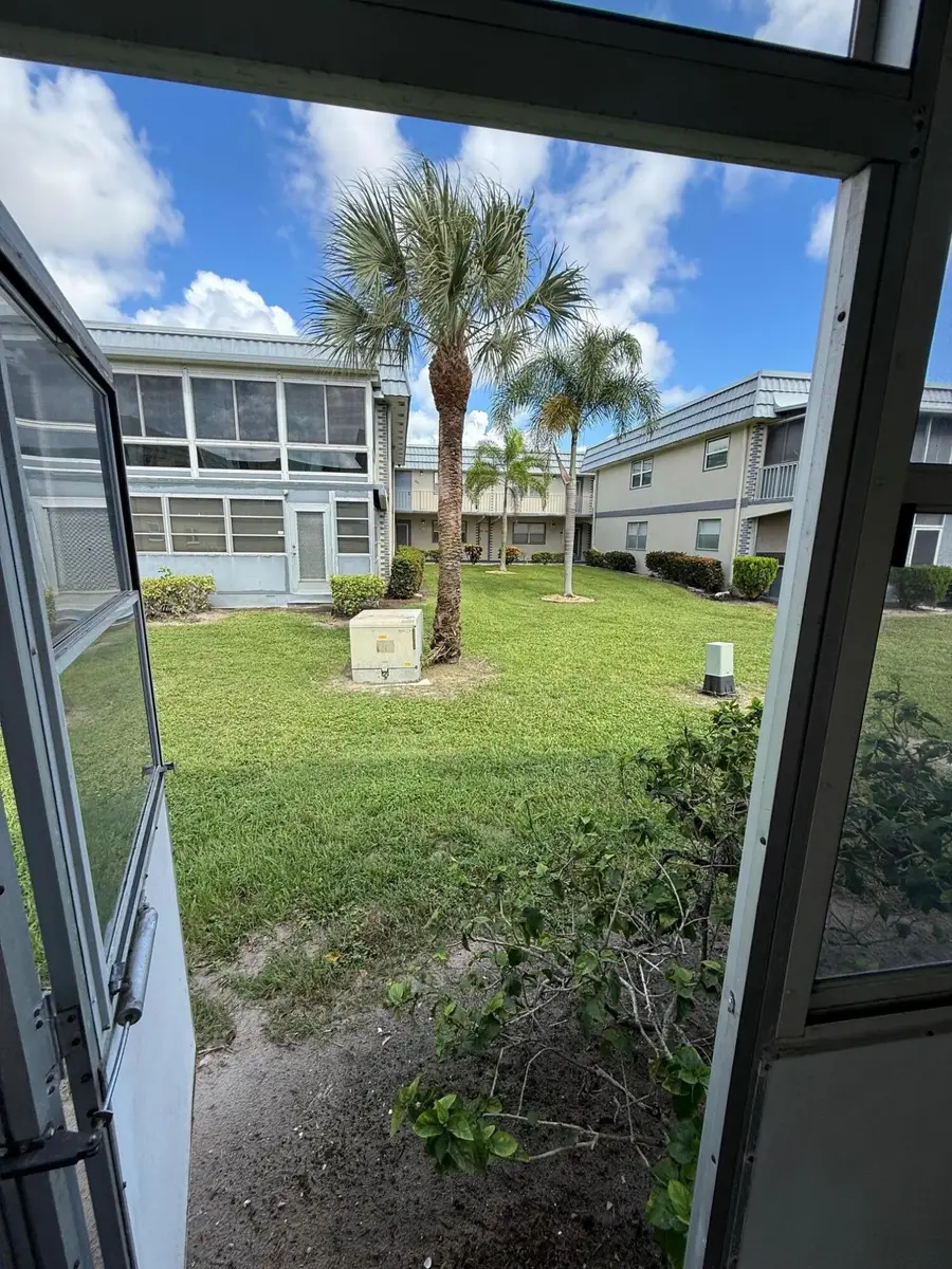 580 Brittany M, Delray Beach, FL 33446 - #3