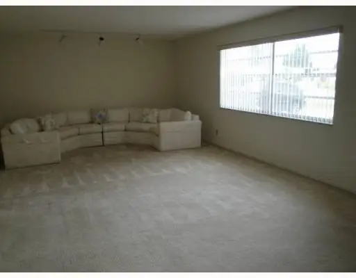 4150 Lilac Circle, Lake Worth, FL 33461 - #3