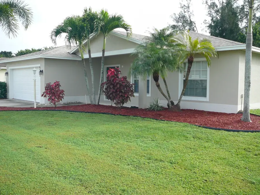 6512 Las Palmas Way, Port Saint Lucie, FL 34952 - #3