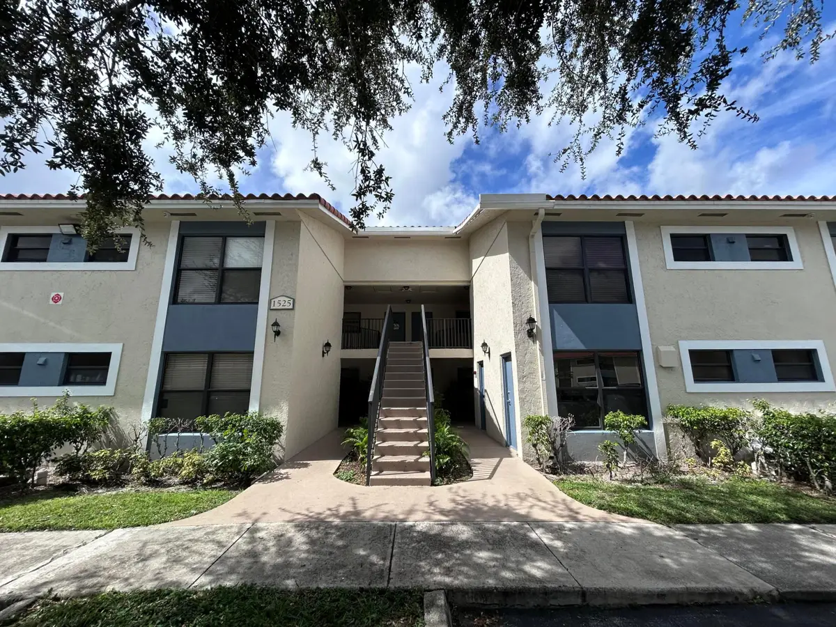 1525 Lake Crystal Drive #D, West Palm Beach, FL 33411 - #1