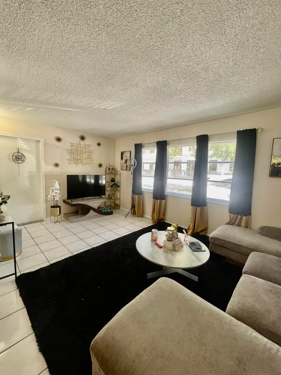 205 NE 3rd Street #110, Boynton Beach, FL 33435 - #3