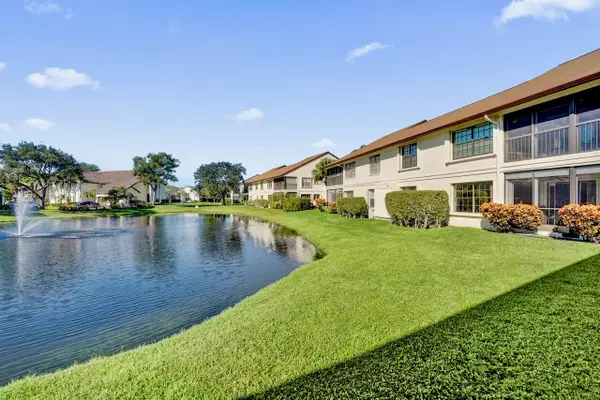 3373 Jog Park Drive, ,, FL 33467