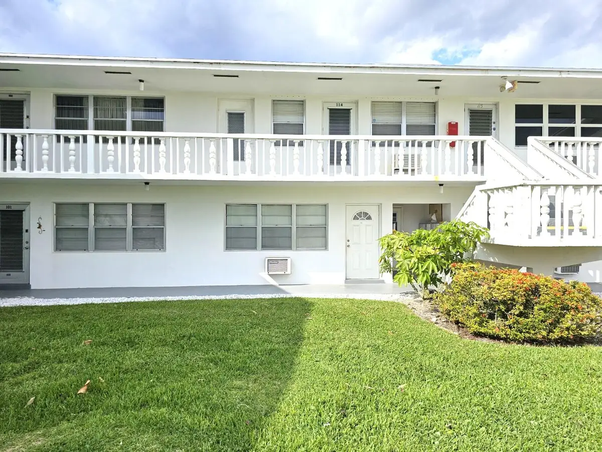 102 Easthampton E, West Palm Beach, FL 33417 - #1