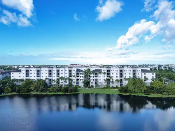 1660 Renaissance Commons Boulevard #2326, Boynton Beach, FL 33426