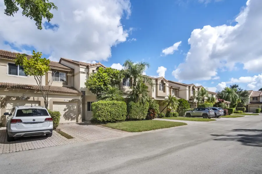 6809 Via Regina, Boca Raton, FL 33433 - #3