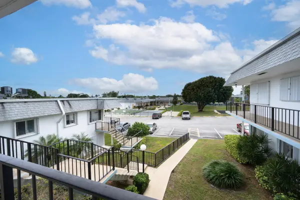 3402 Cynthia Lane #208, ,, FL 33461