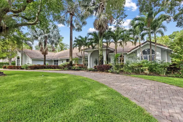 17888 Fieldbrook Circle W, Boca Raton, FL 33496