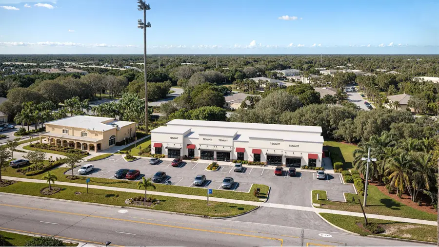 8825 SE Federal Highway, Hobe Sound, FL 33455 - #2