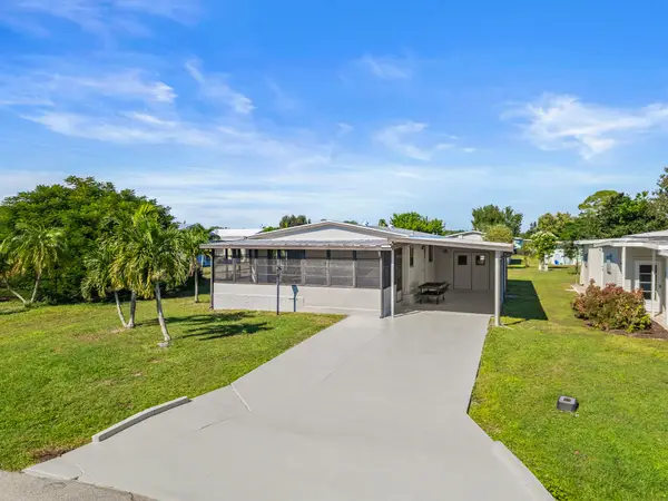 2733 SW Thunderbird Trail, Stuart, FL 34997
