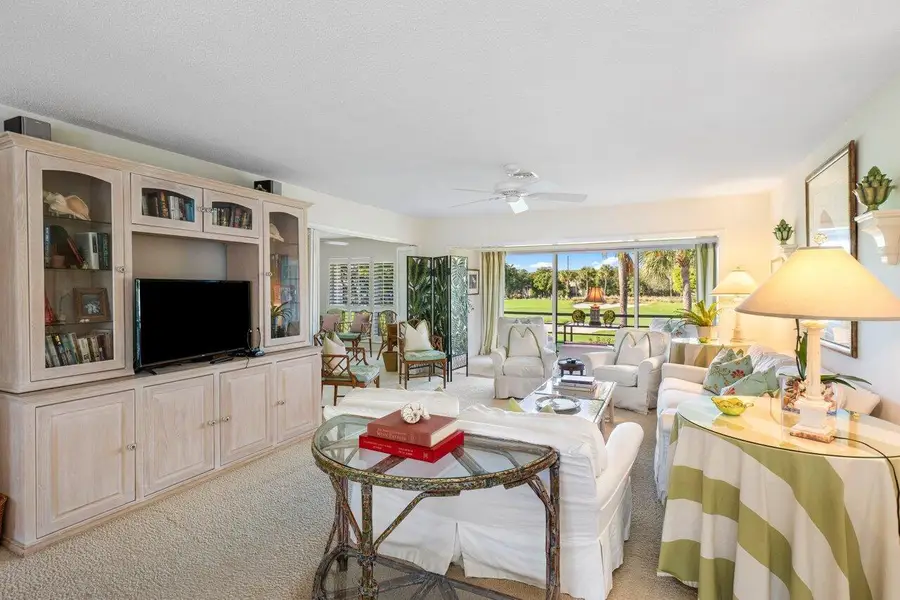 3870 Quail Ridge Drive #Blue Heron, Boynton Beach, FL 33436 - #3
