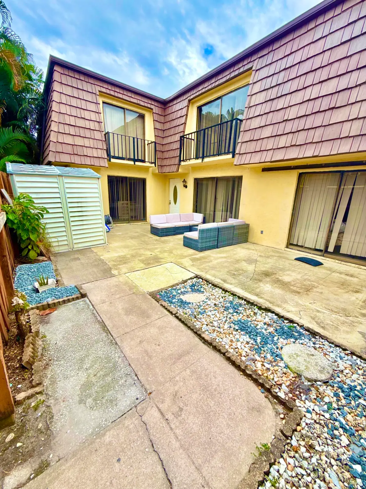 711 Springdale Circle, Palm Springs, FL 33461 - #1